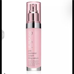 Brand new Radial Pink Diamonds instant lifting firm cream